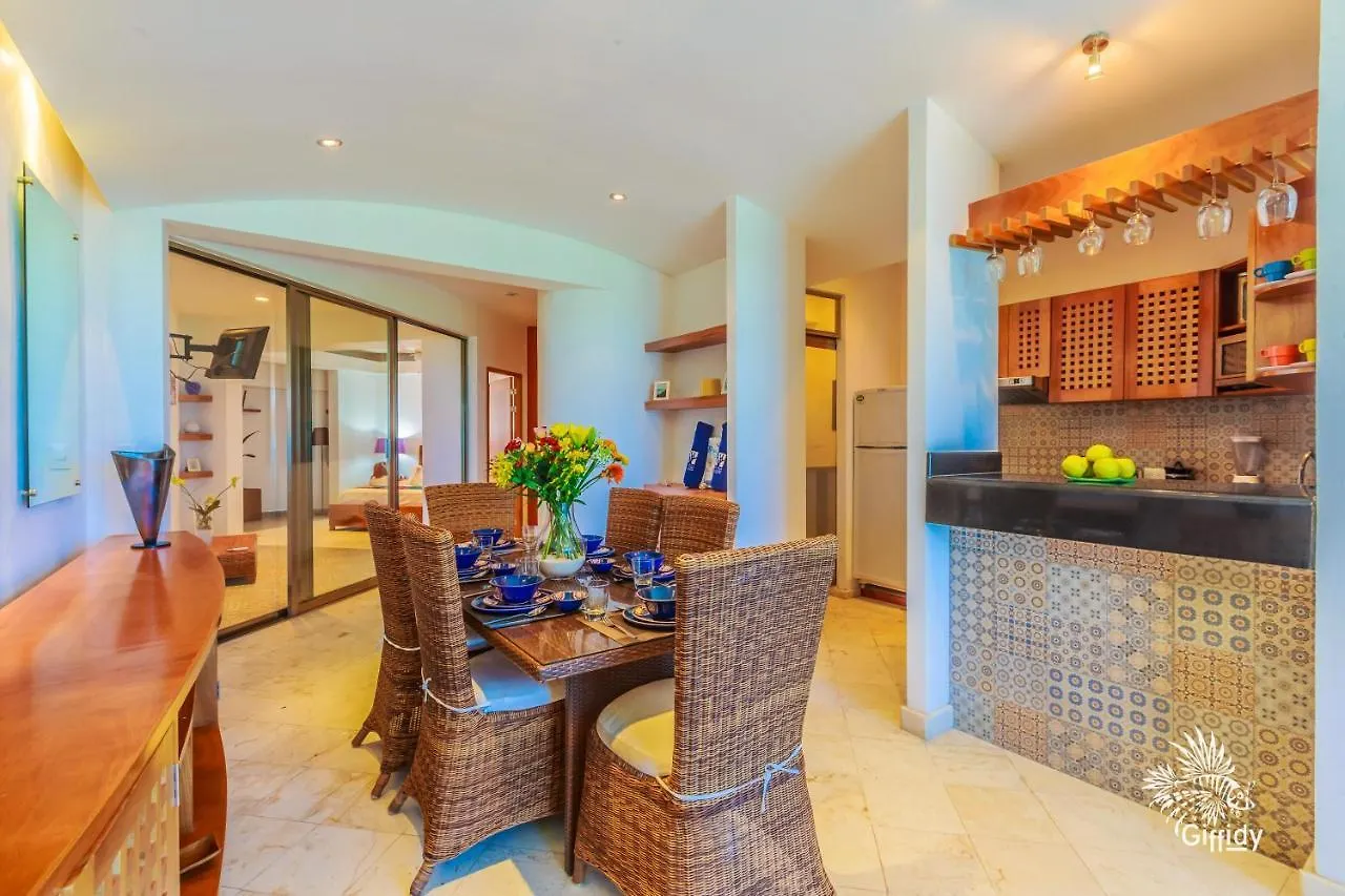Holiday home Deep Blue Condos - 101 Isla Mujeres