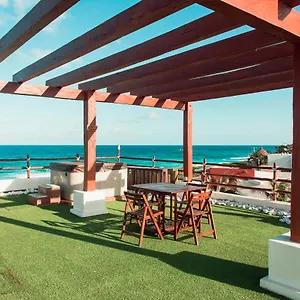 With Ocean View, Pool, Restaurant And Rooftop Isla Mujeres